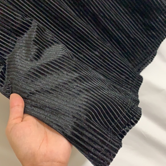 Black dress, Medium, worn once! - Picture 2 of 3